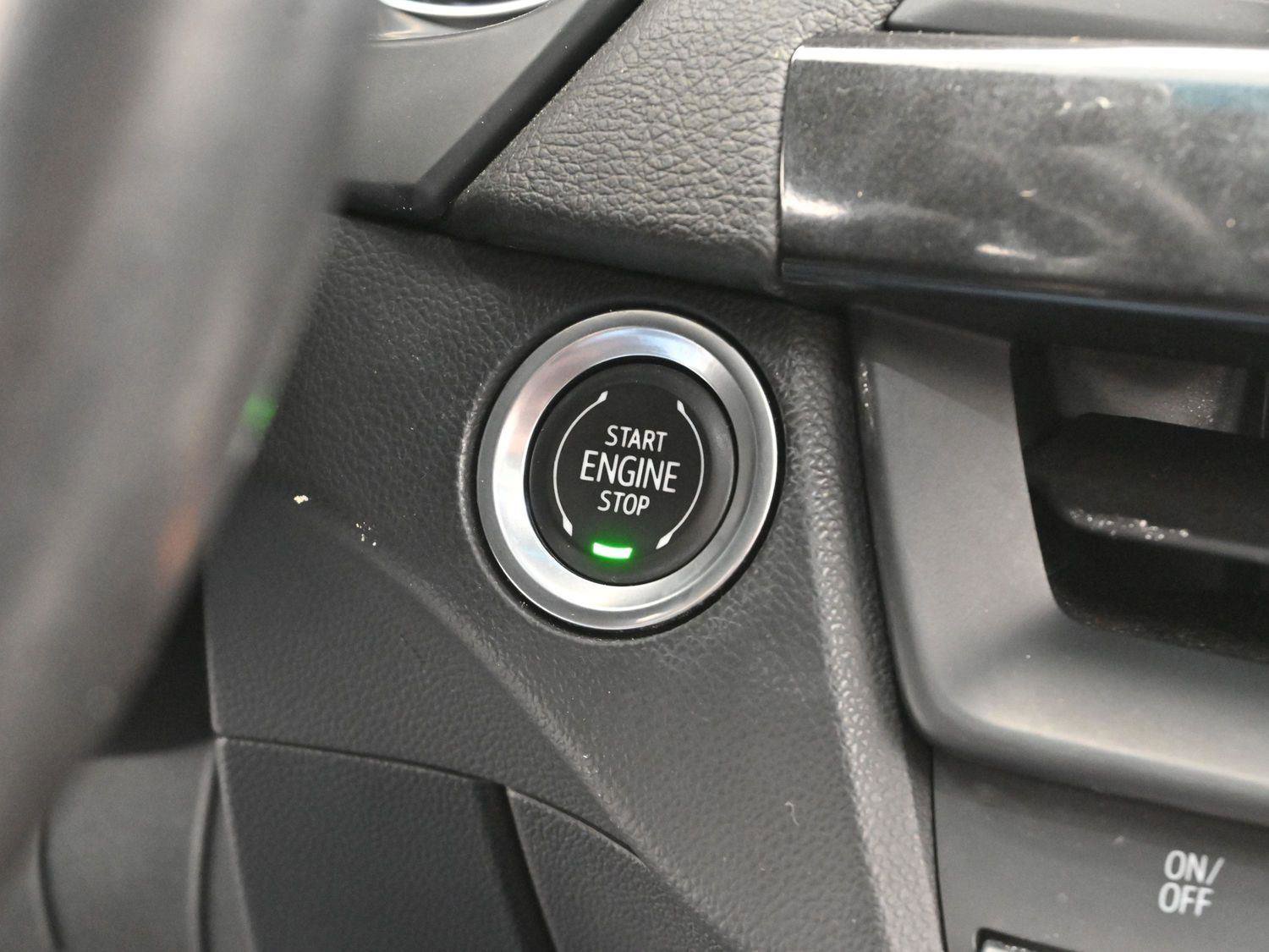 Certified 2022 Cadillac CT4 Luxury w/ Sun And Sound Package image 25