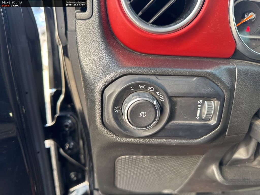 Used 2023 Jeep Wrangler Unlimited Rubicon w/ Cold Weather Group image 18