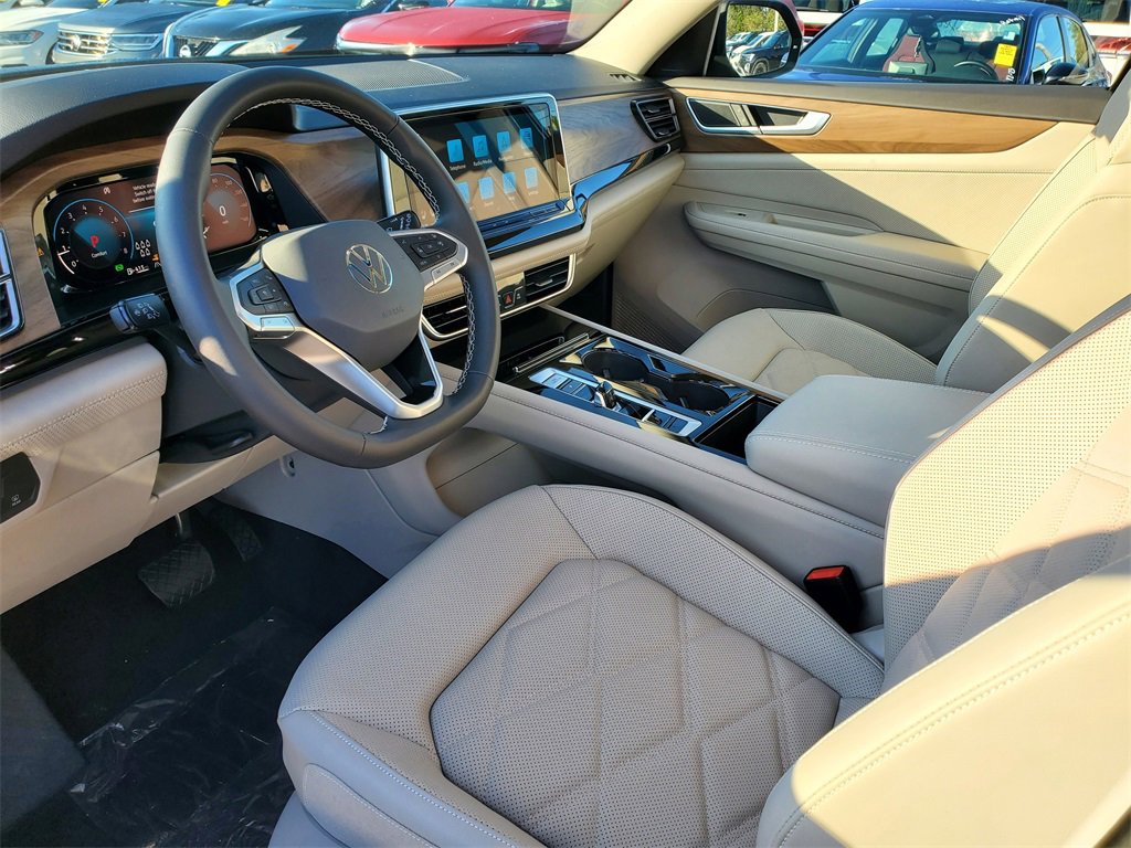 New 2026 Volkswagen Atlas SE image 7