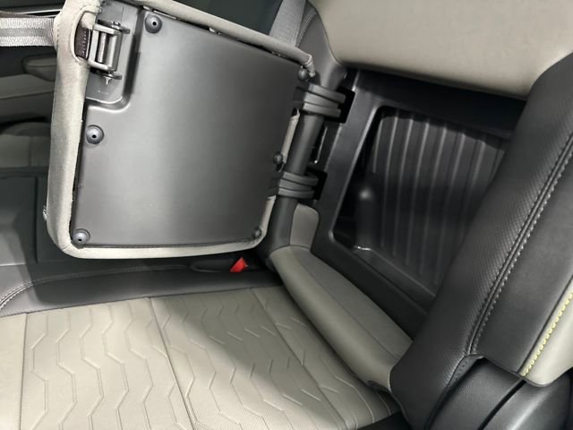 Used 2023 Chevrolet Silverado 1500 ZR2 w/ Technology Package image 9