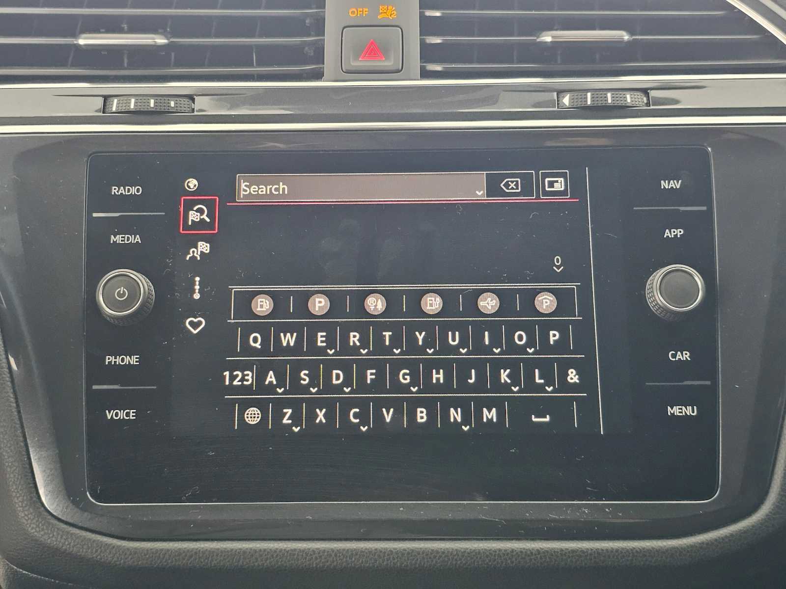 Used 2023 Volkswagen Tiguan SEL R-Line image 27