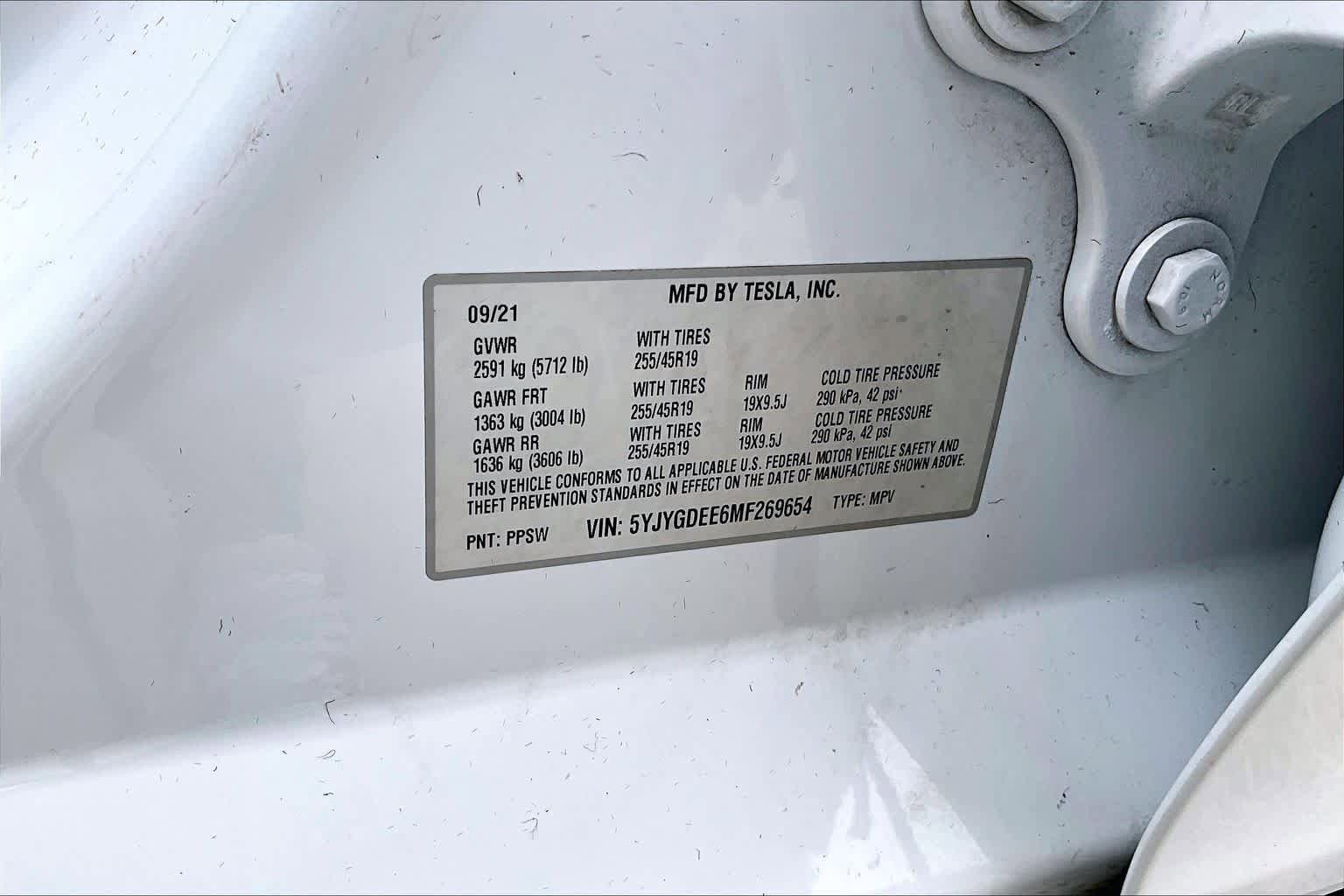 Used 2021 Tesla Model Y Long Range AWD/4WD image 32