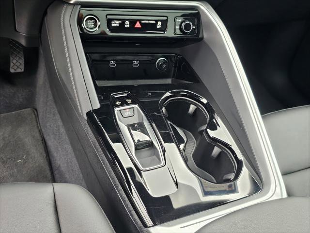 Certified 2025 Audi Q5 Premium w/ Convenience Package image 12