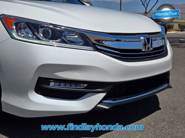Used 2016 Honda Accord Sport image 2