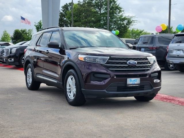 Used 2022 Ford Explorer XLT RWD image 3
