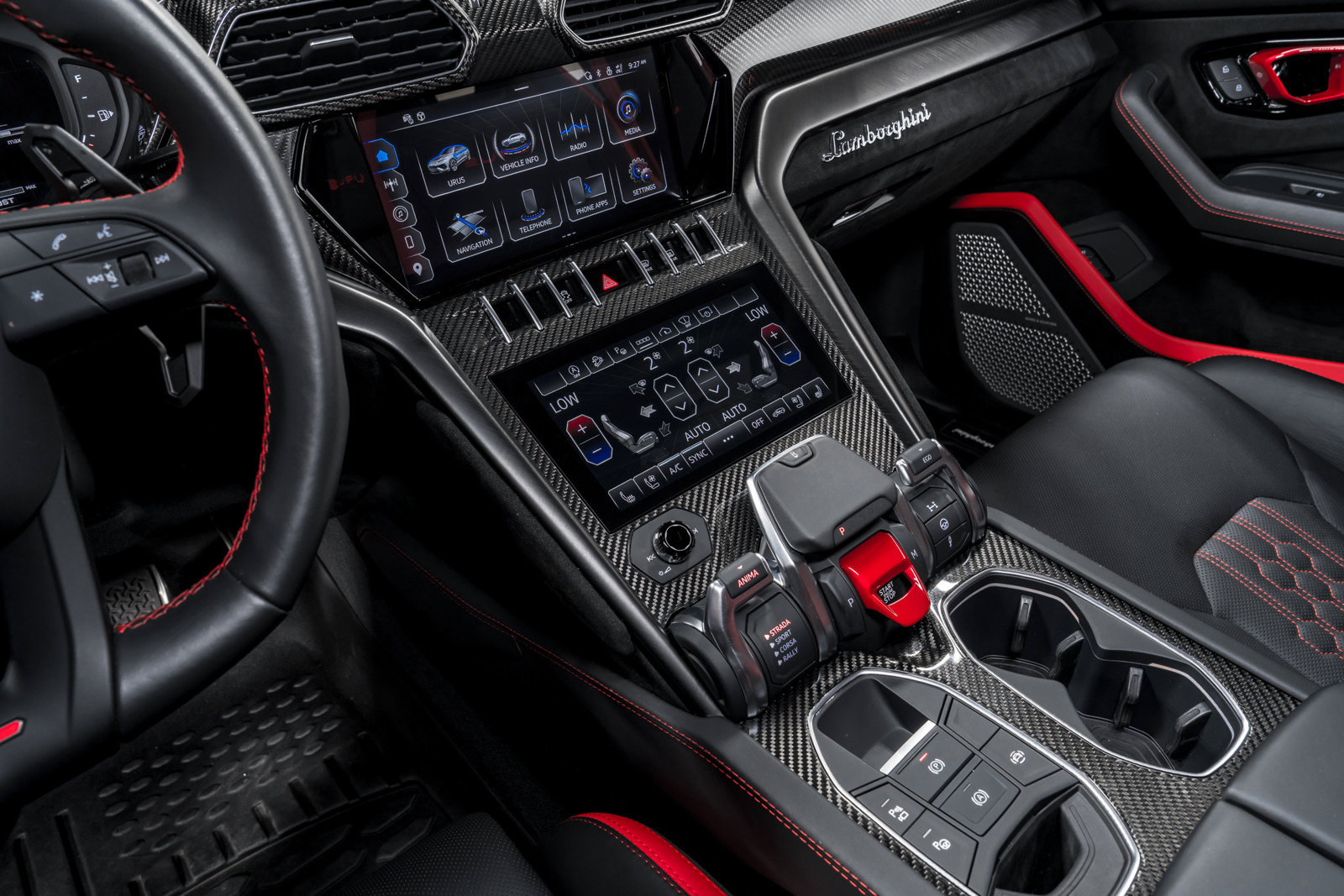 Used 2024 Lamborghini Urus Performante AWD/4WD image 24