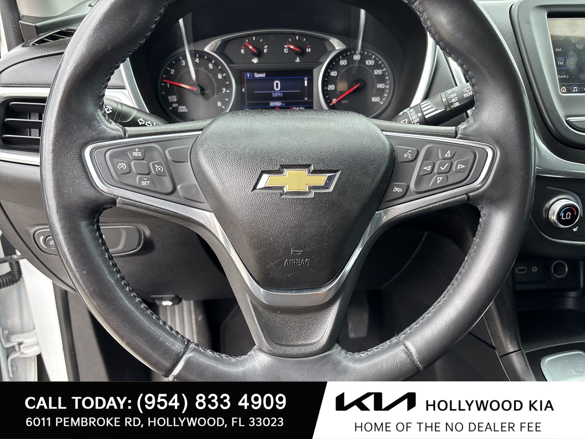 Used 2019 Chevrolet Equinox LT FWD image 11