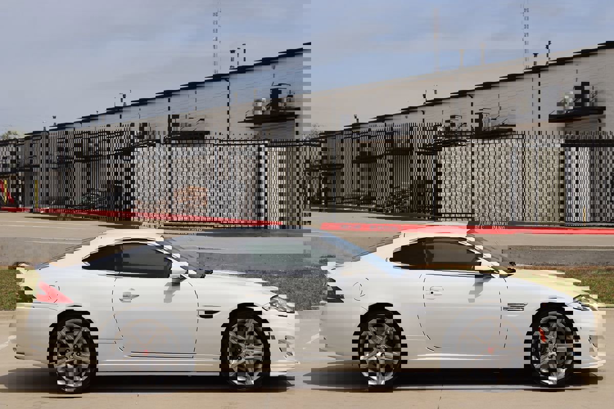 Used 2014 Jaguar XKR R image 7