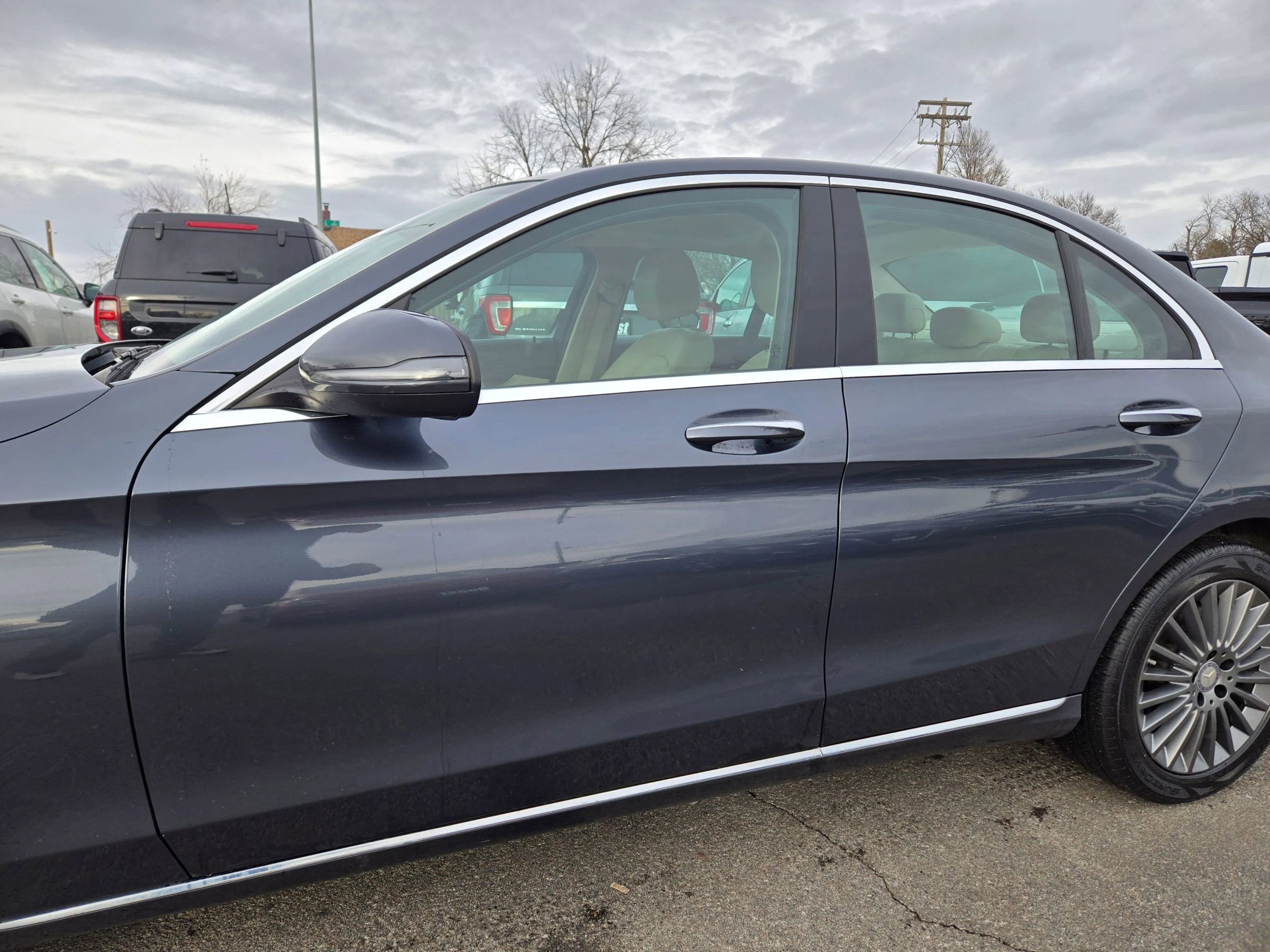 Used 2016 Mercedes-Benz C 300 4MATIC Sedan image 10