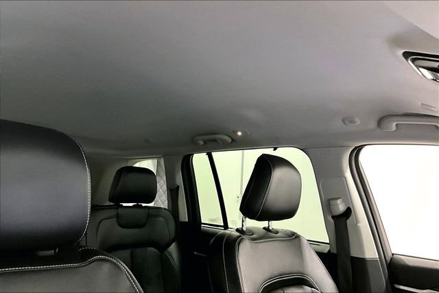 Used 2023 Jeep Grand Cherokee Limited w/ Luxury Tech Group II image 29