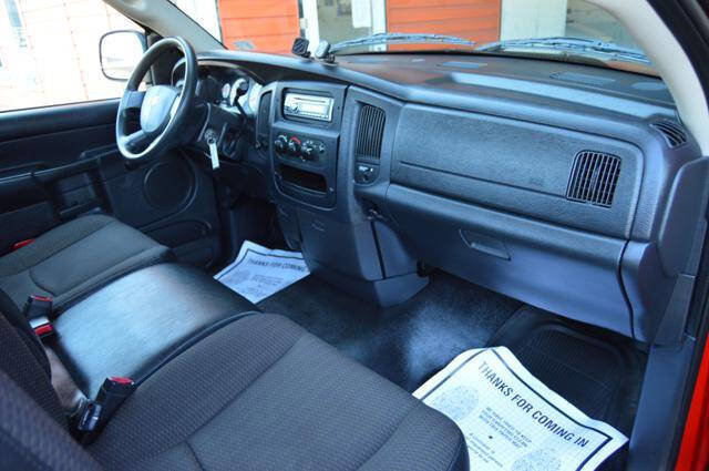 Used 2005 Dodge Ram 1500 Truck ST w/ Trailer Tow Group image 16