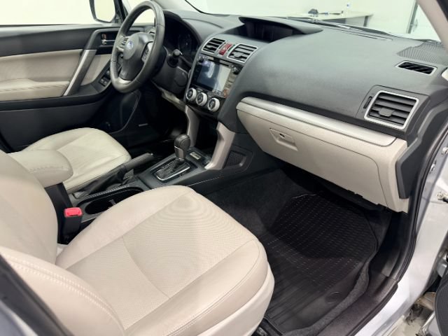 Used 2016 Subaru Forester 2.5i Touring w/ Eyesight & Navigation System AWD/4WD image 38