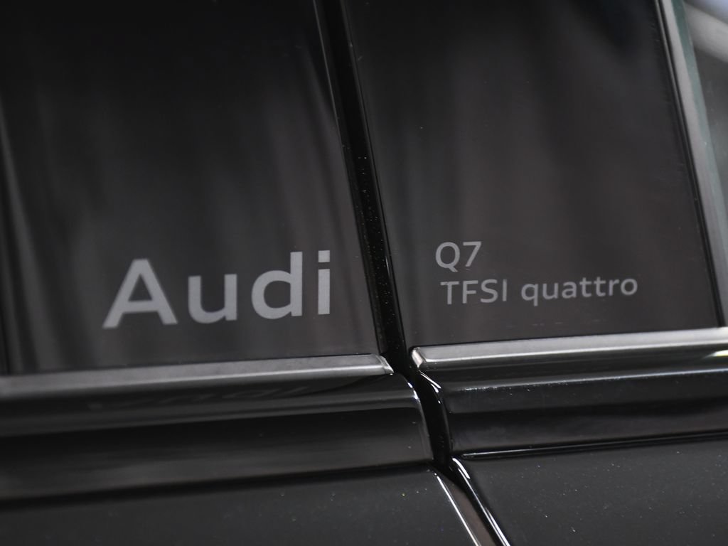 Used 2026 Audi Q7 2.0T Premium Plus w/ Premium Plus Package AWD/4WD image 15