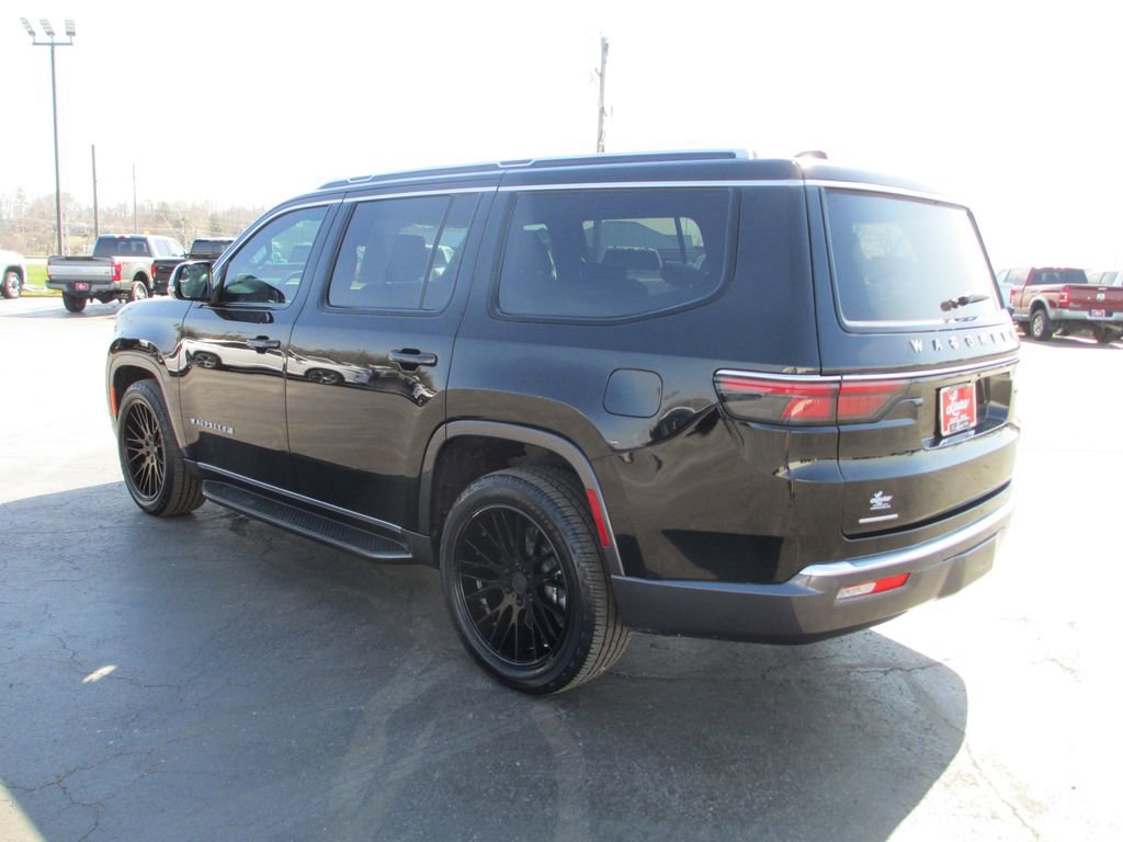 Used 2022 Jeep Wagoneer Series III image 9
