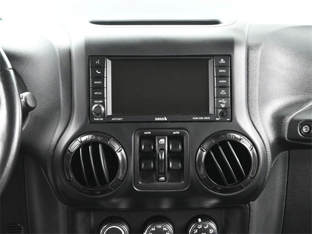 Used 2017 Jeep Wrangler Unlimited Rubicon image 26