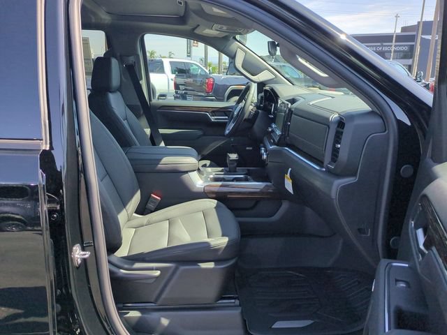New 2026 GMC Sierra 1500 Elevation w/ Elevation Premium Package AWD/4WD image 29