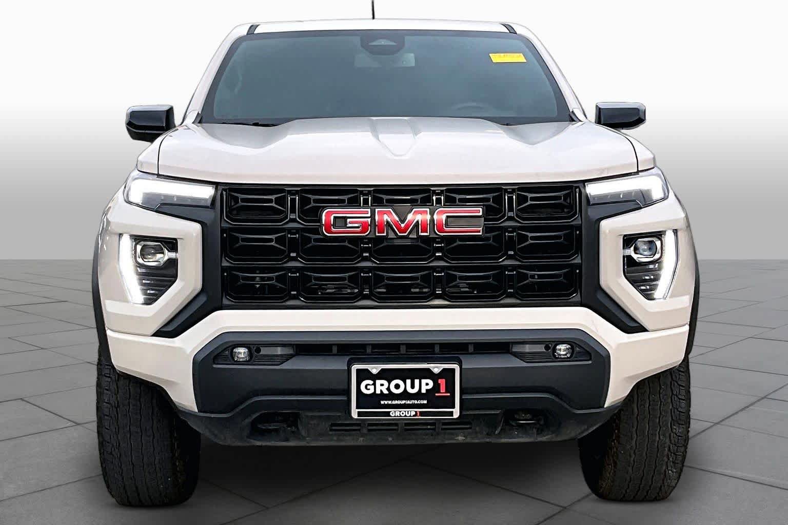 Certified 2026 GMC Canyon Elevation w/ Convenience Package RWD image 5