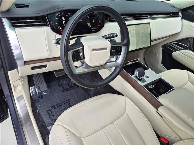 Certified 2024 Land Rover Range Rover SE AWD/4WD image 10