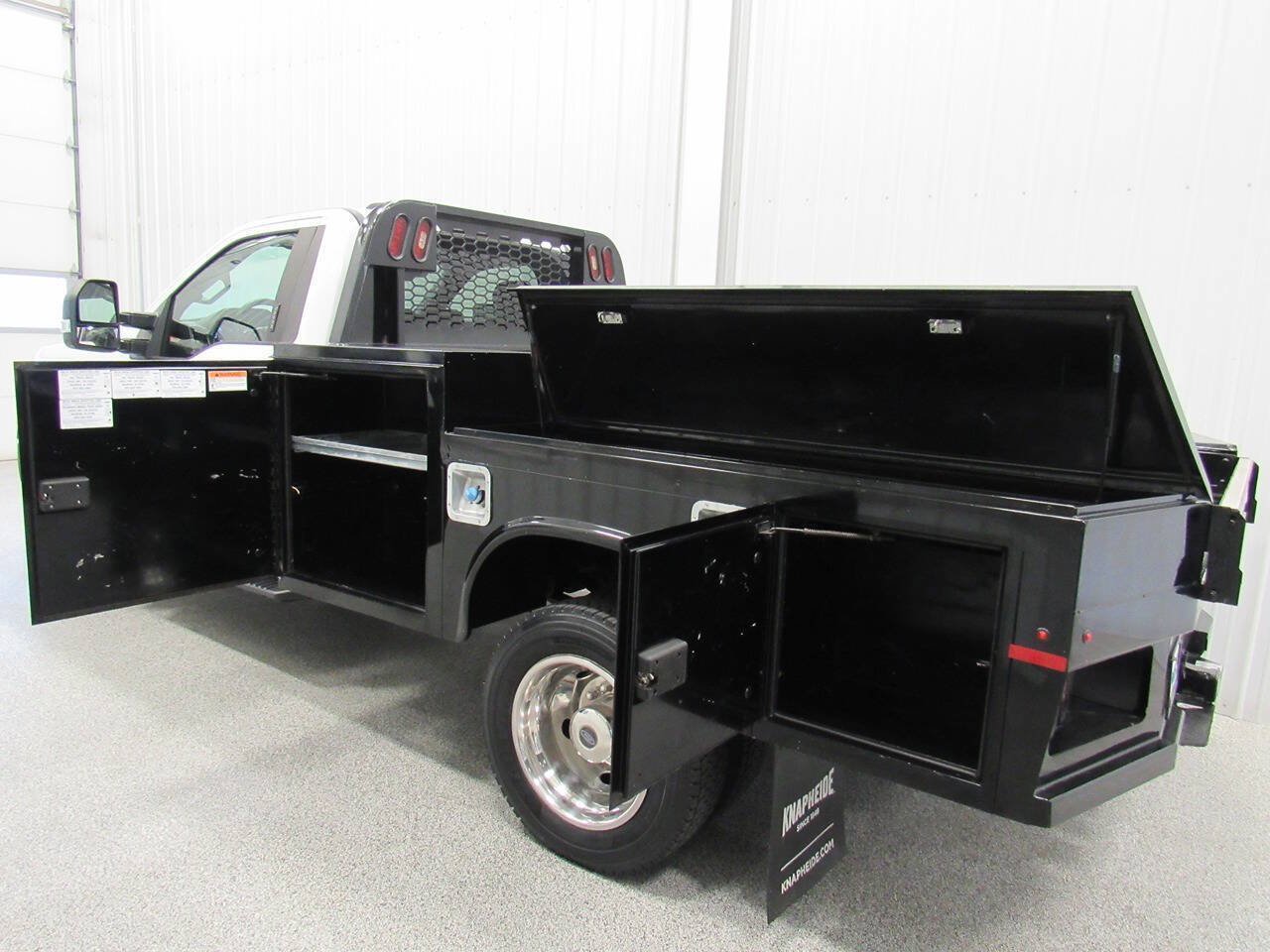 Used 2020 Ford F450 XLT w/ XLT Value Package RWD image 19