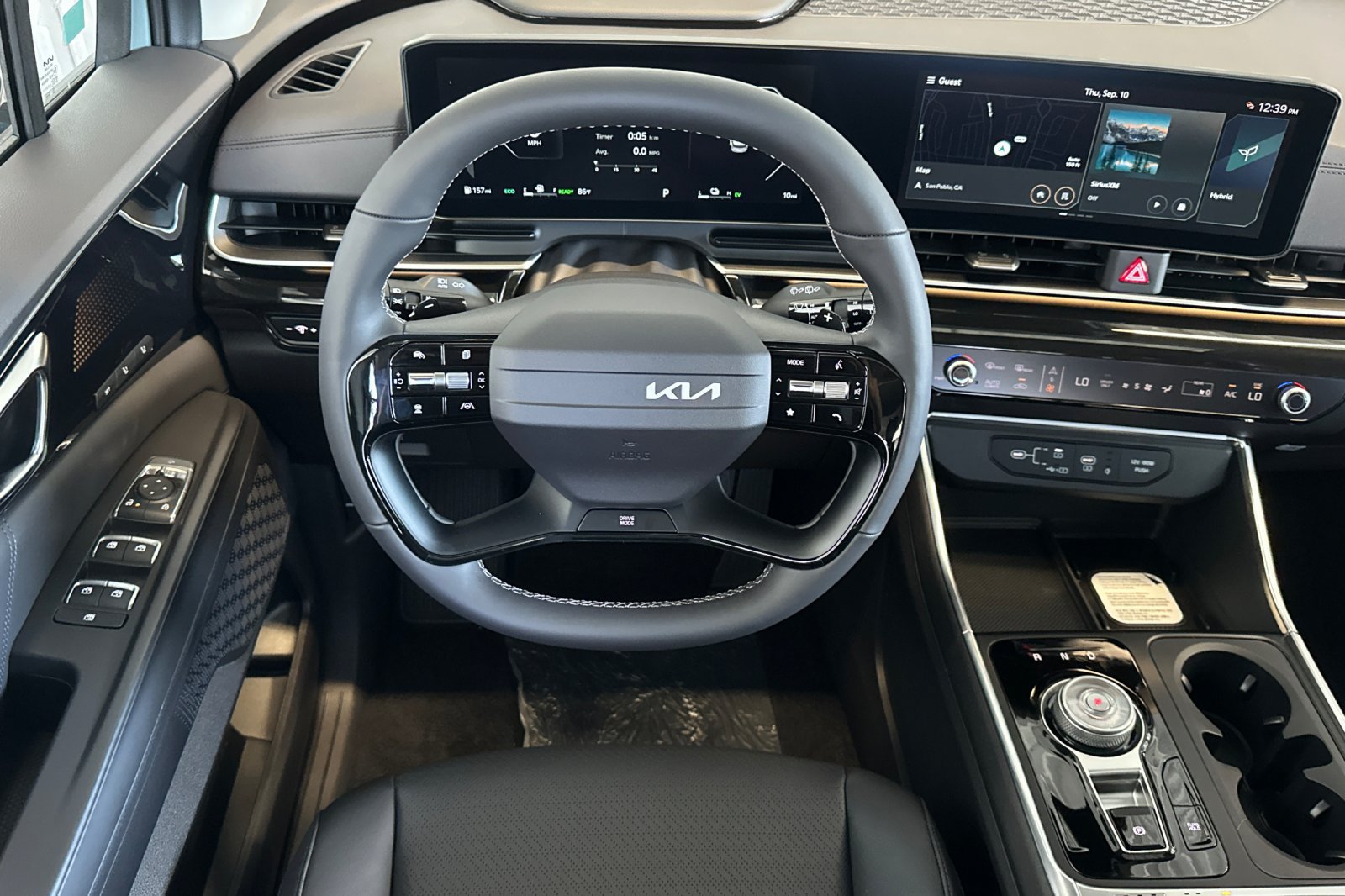 New 2027 Kia Carnival SX Prestige FWD image 14