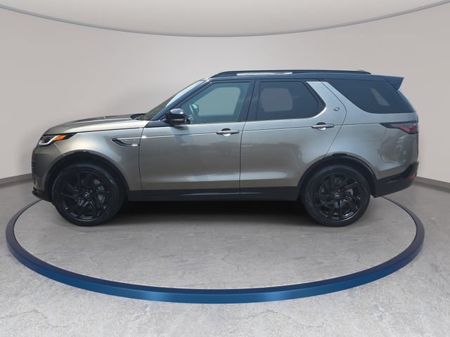 Used 2024 Land Rover Discovery Dynamic SE AWD/4WD image 9