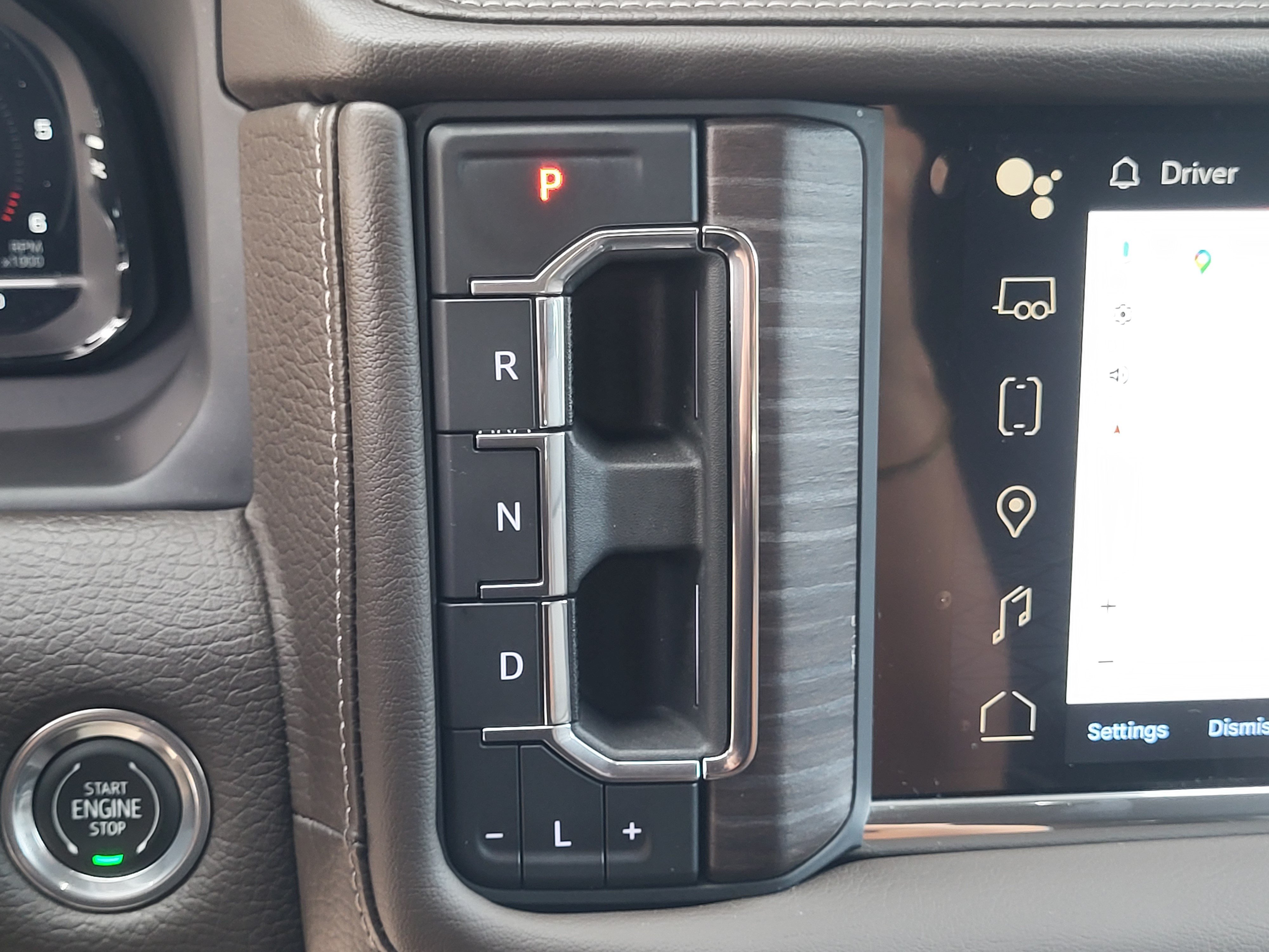 Used 2023 GMC Yukon Denali AWD/4WD image 19