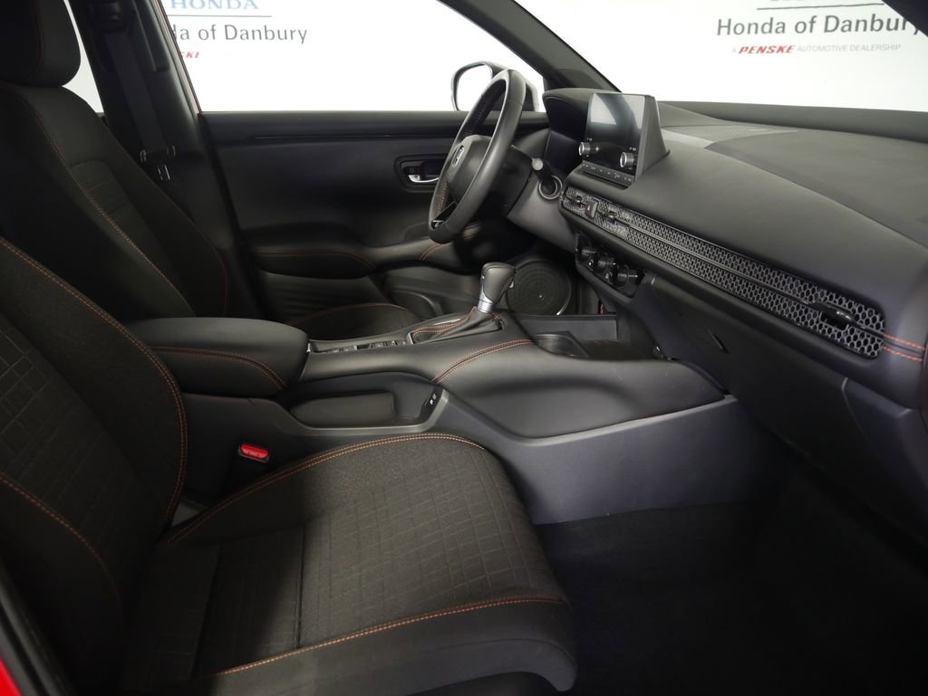 Used 2024 Honda HR-V Sport image 6