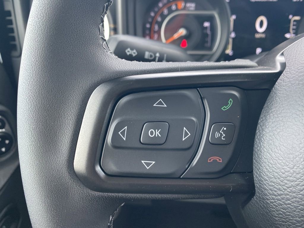 Used 2025 Jeep Gladiator High Tide image 17