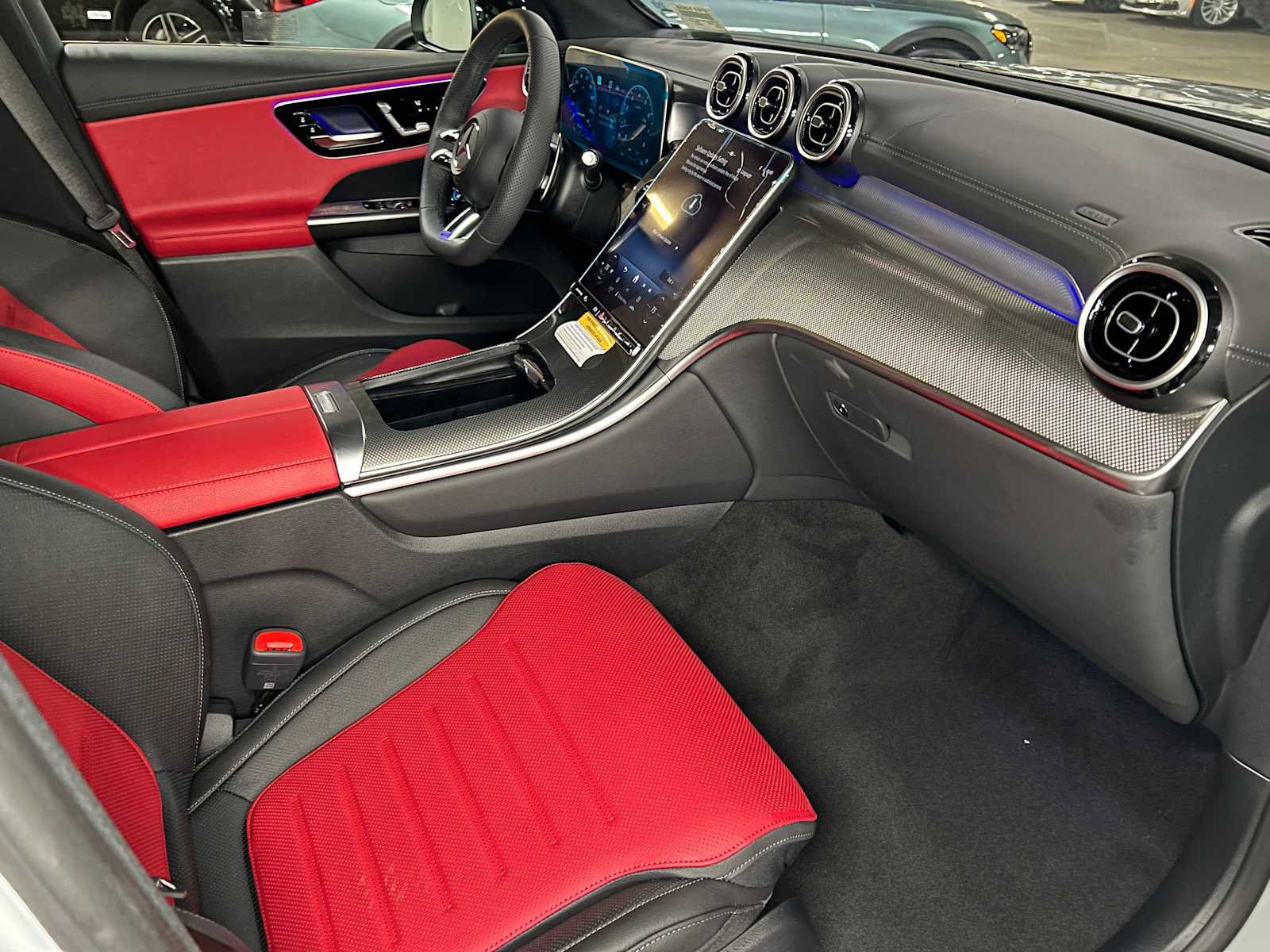 New 2026 Mercedes-Benz GLC 43 AMG 4MATIC image 11