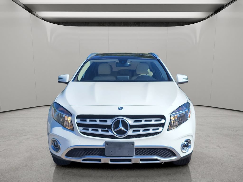 Used 2019 Mercedes-Benz GLA 250 4MATIC w/ Premium Package image 6