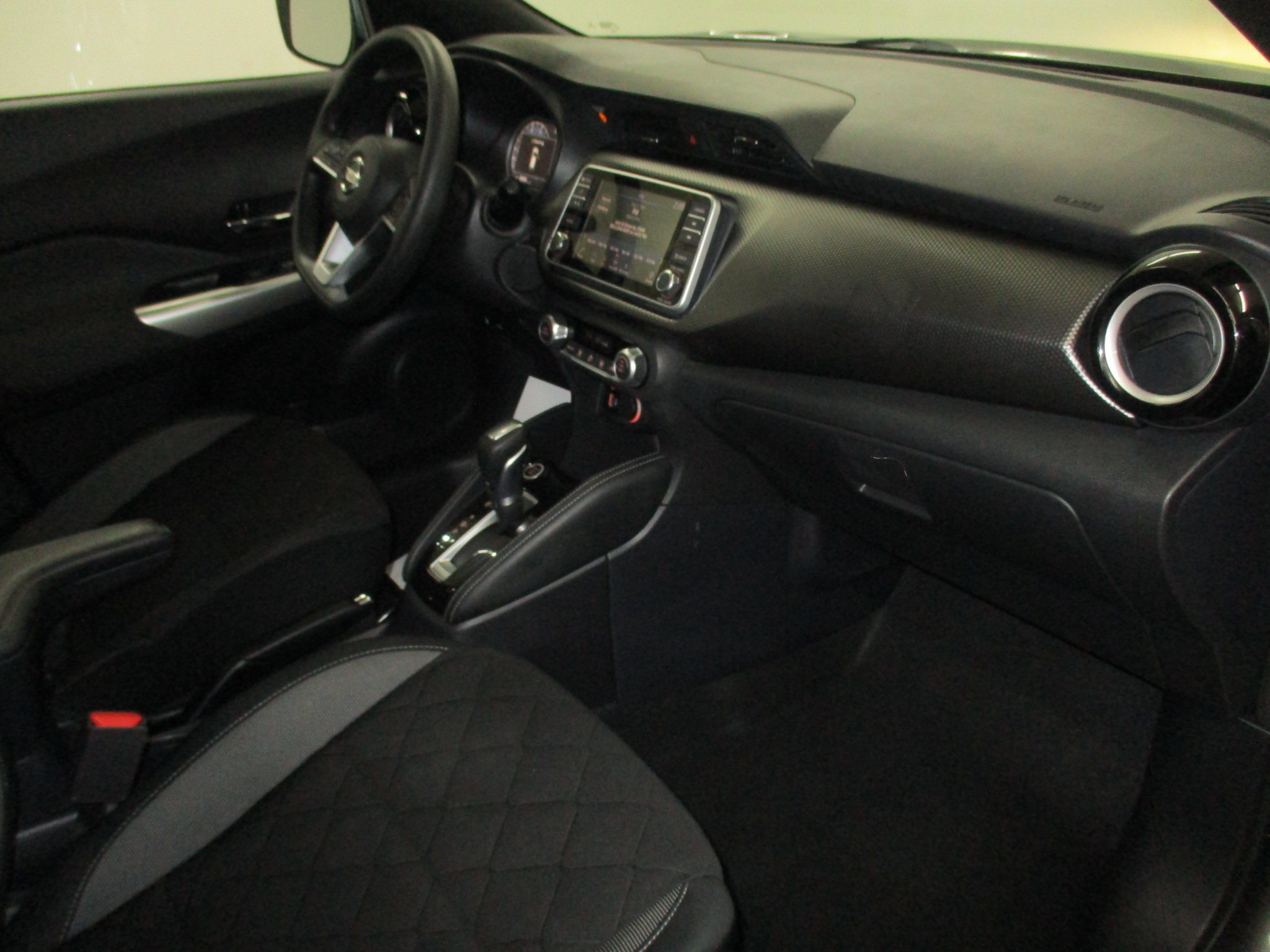 Used 2020 Nissan Kicks SV w/ Exterior Package FWD image 13