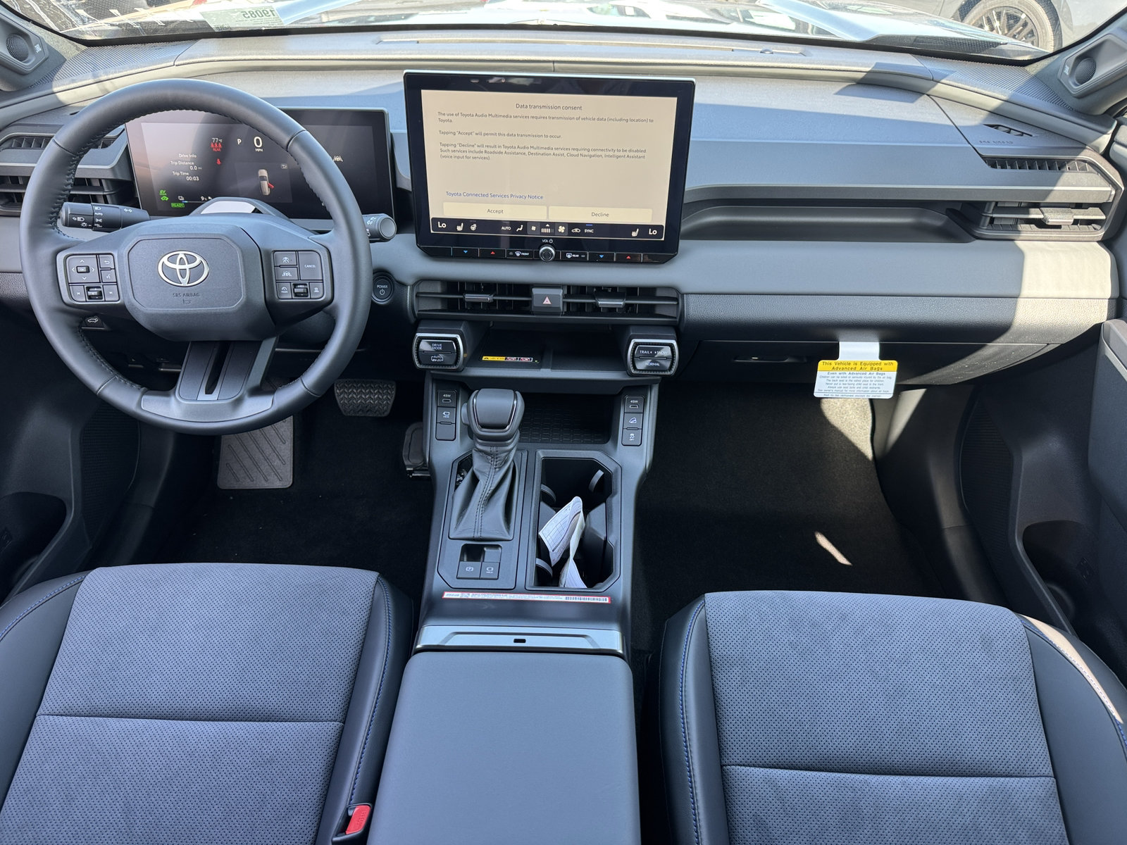 New 2026 Toyota RAV4 XSE AWD/4WD image 4