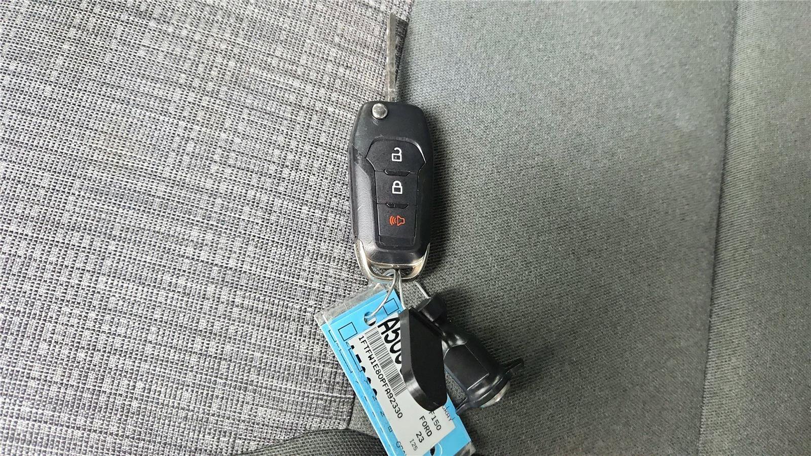 Used 2023 Ford F150 XLT image 43