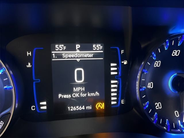 Used 2020 Chrysler Pacifica Touring-L FWD image 36