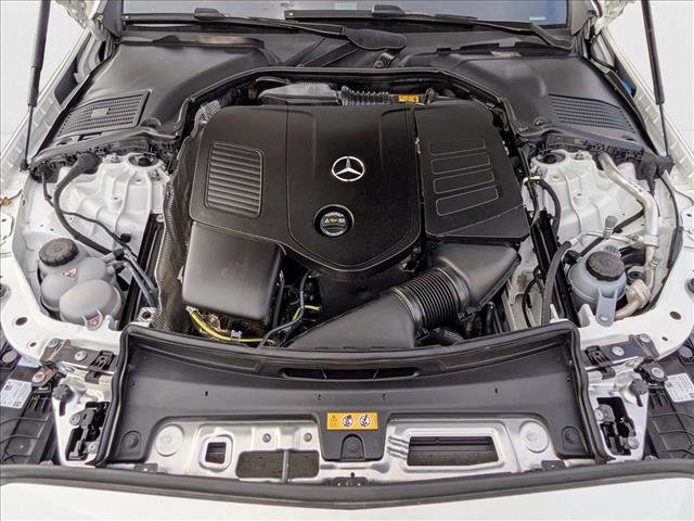 Used 2025 Mercedes-Benz C 300 4MATIC Sedan image 23