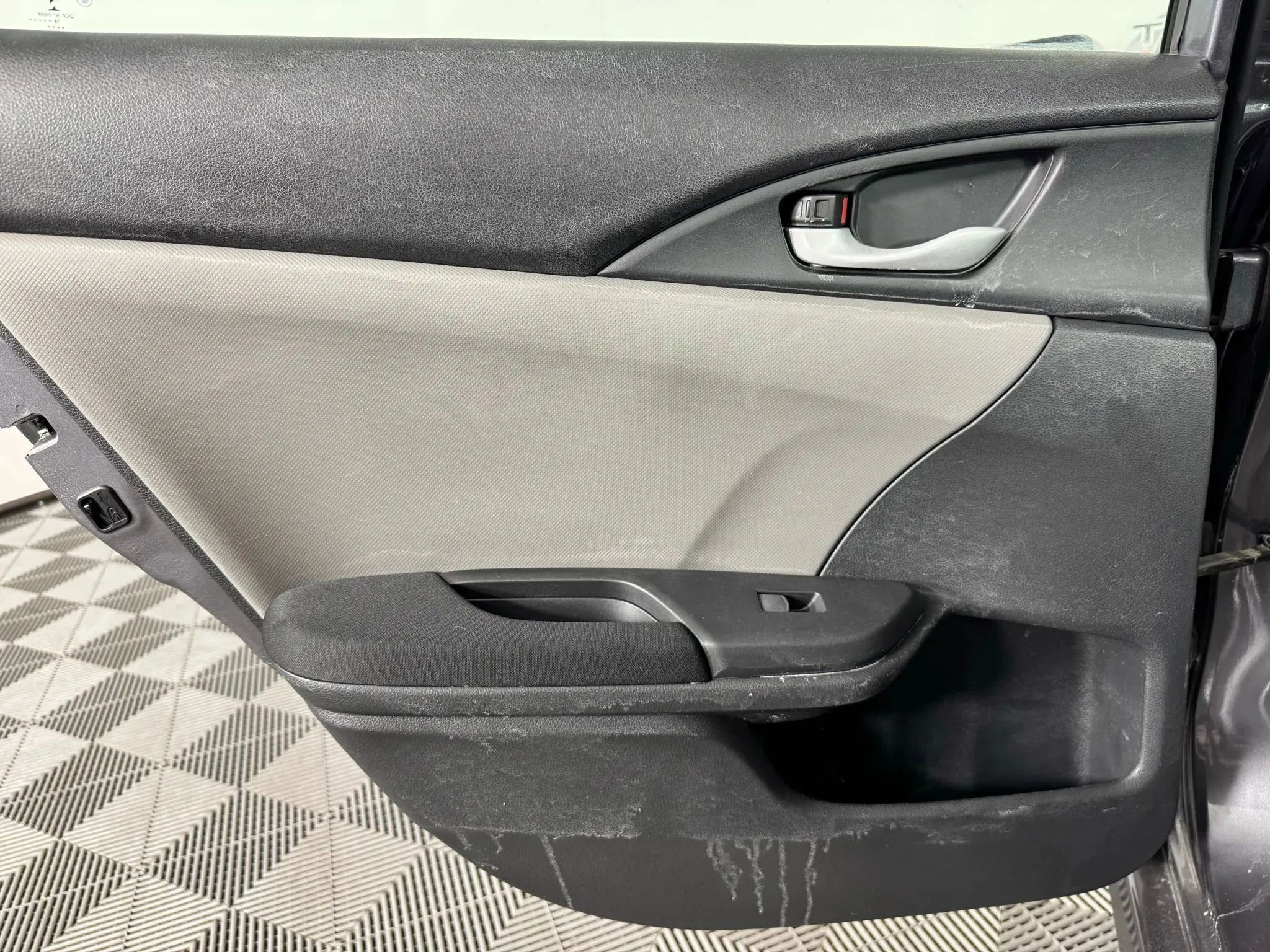 Used 2018 Honda Civic LX image 36