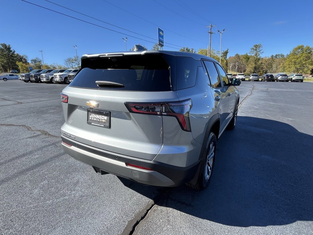 New 2026 Chevrolet Equinox LT w/ Safety and Technology Package image 21