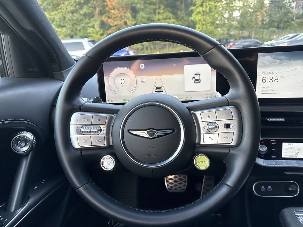 Used 2023 Genesis GV60 Performance AWD/4WD image 11