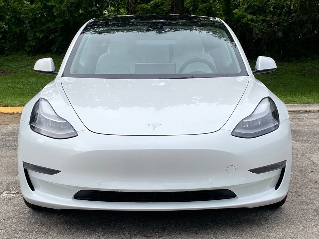 Used 2022 Tesla Model 3 Long Range AWD/4WD image 3