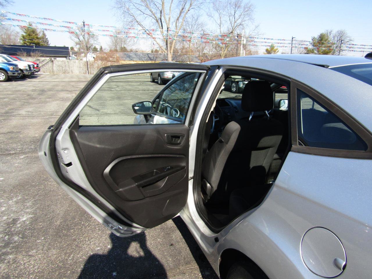 Used 2017 Ford Fiesta SE FWD image 17