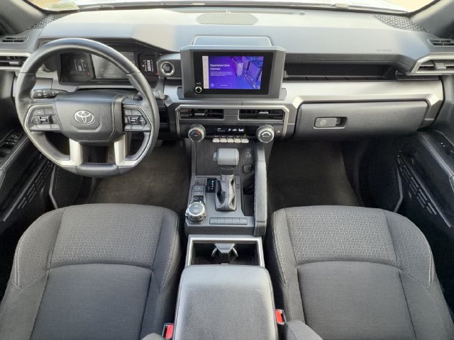 Certified 2025 Toyota 4Runner SR5 AWD/4WD image 12