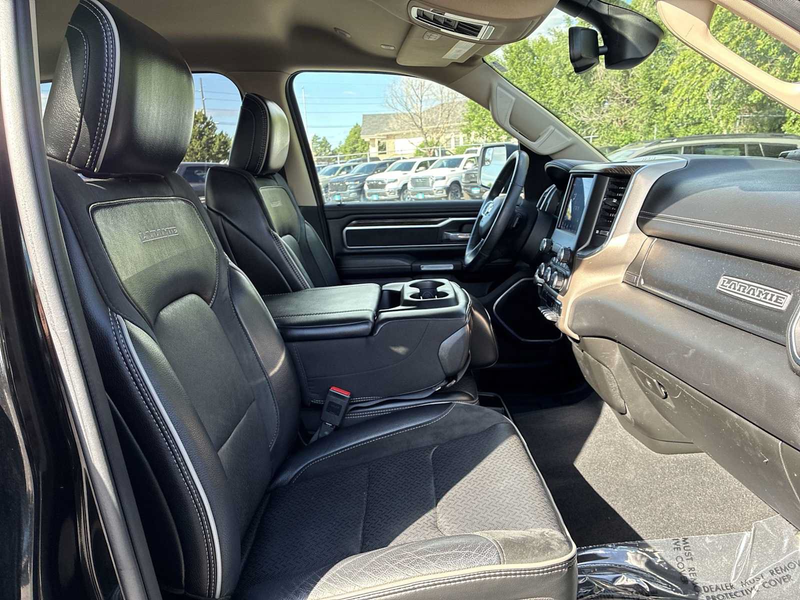 Used 2019 RAM 1500 Laramie AWD/4WD image 24