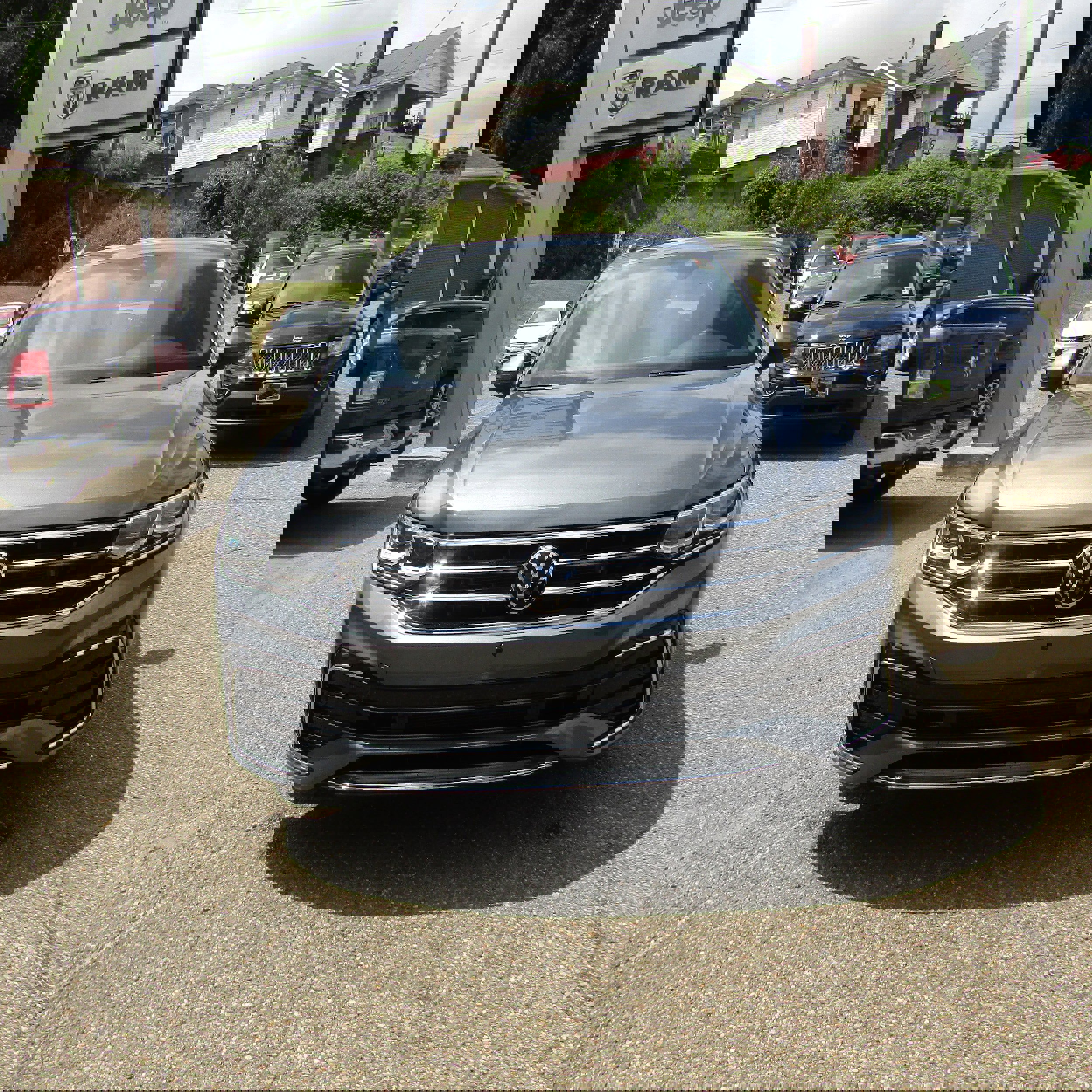 Used 2023 Volkswagen Tiguan SEL R-Line