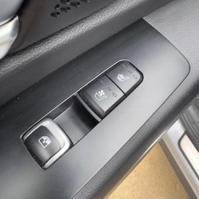 Used 2021 Kia Telluride SX w/ SX Prestige Package image 20