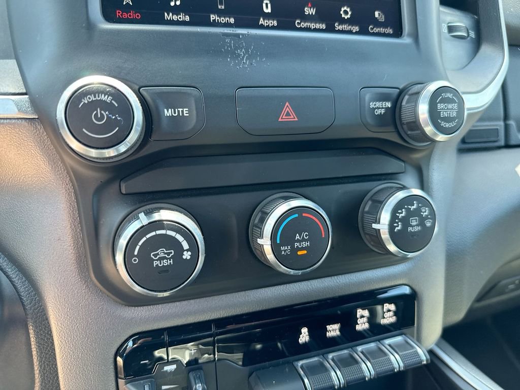 Used 2019 RAM 2500 Big Horn AWD/4WD image 16