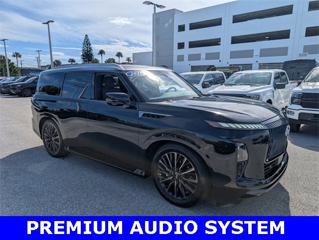 Used 2025 INFINITI QX80 Autograph image 2
