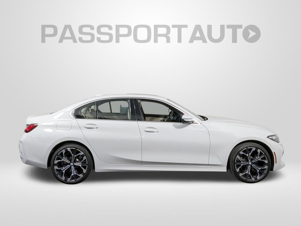 Used 2025 BMW 330i xDrive Sedan w/ Convenience Package AWD/4WD image 8