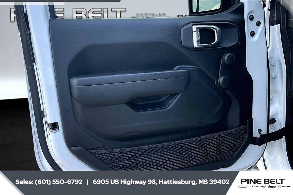 Used 2022 Jeep Wrangler Unlimited Sport image 17