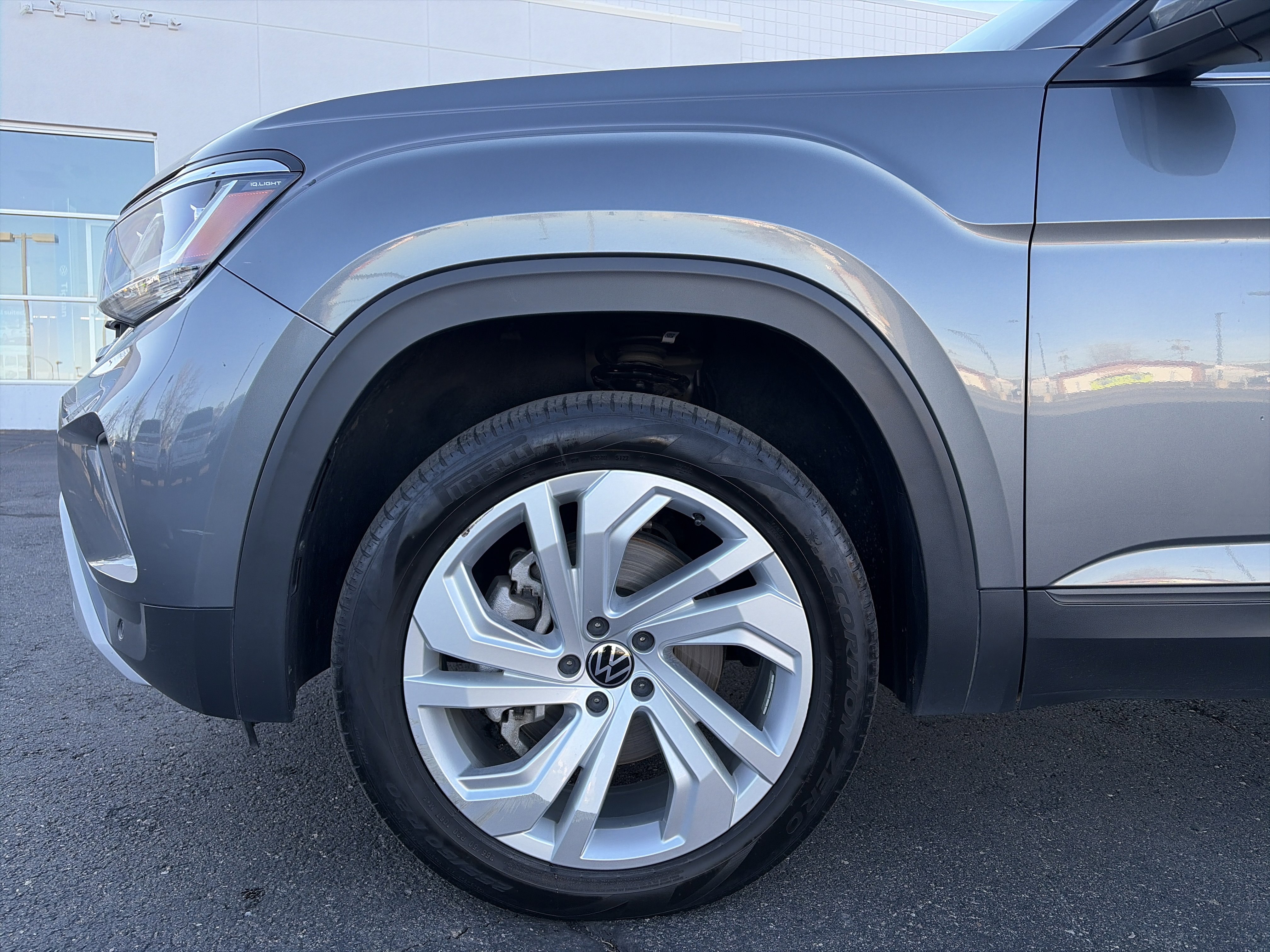 Used 2023 Volkswagen Atlas SE w/ Panoramic Sunroof Package image 10