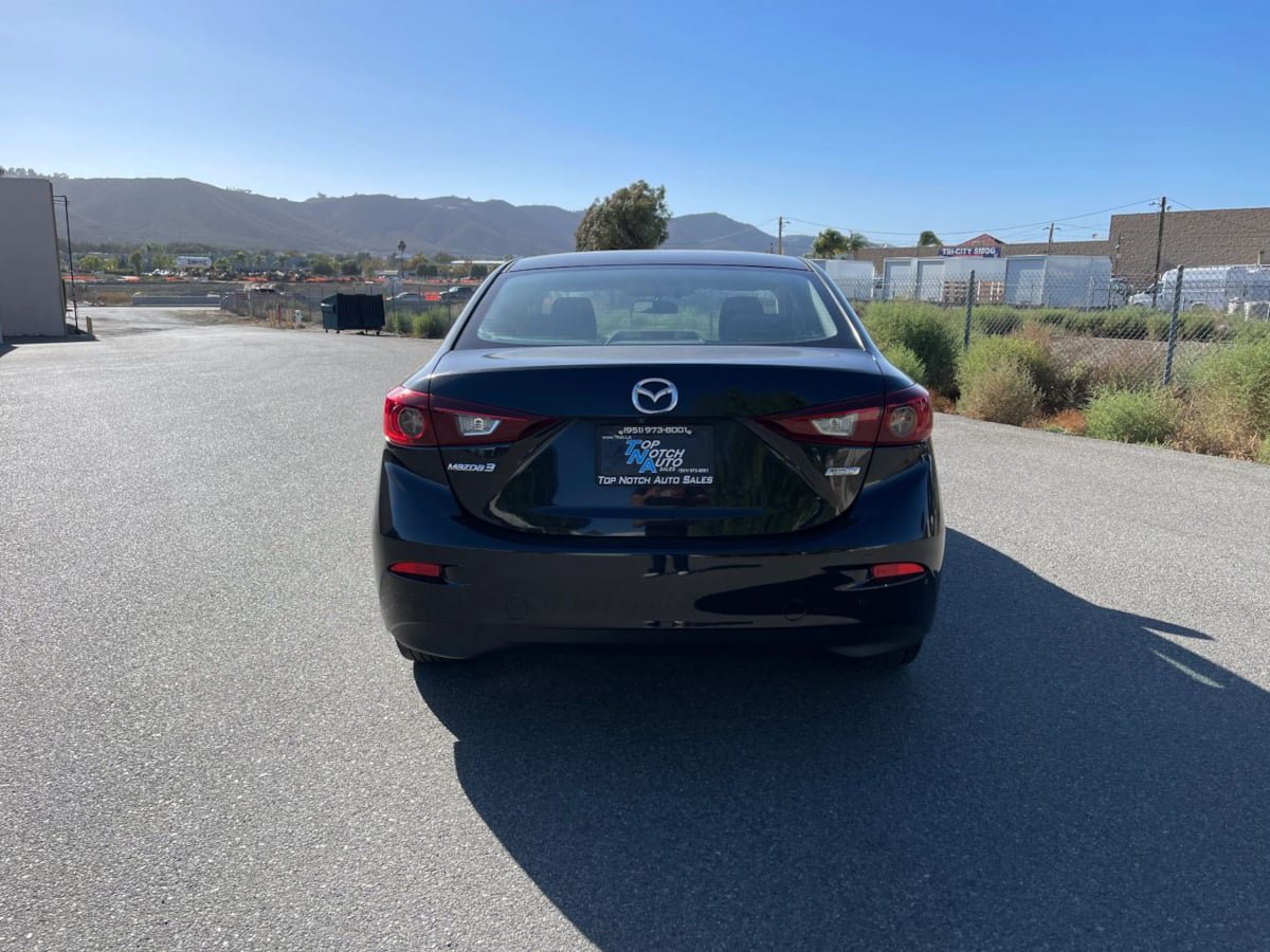 Used 2016 MAZDA MAZDA3 i Sport w/ Preferred Equipment Package FWD image 6